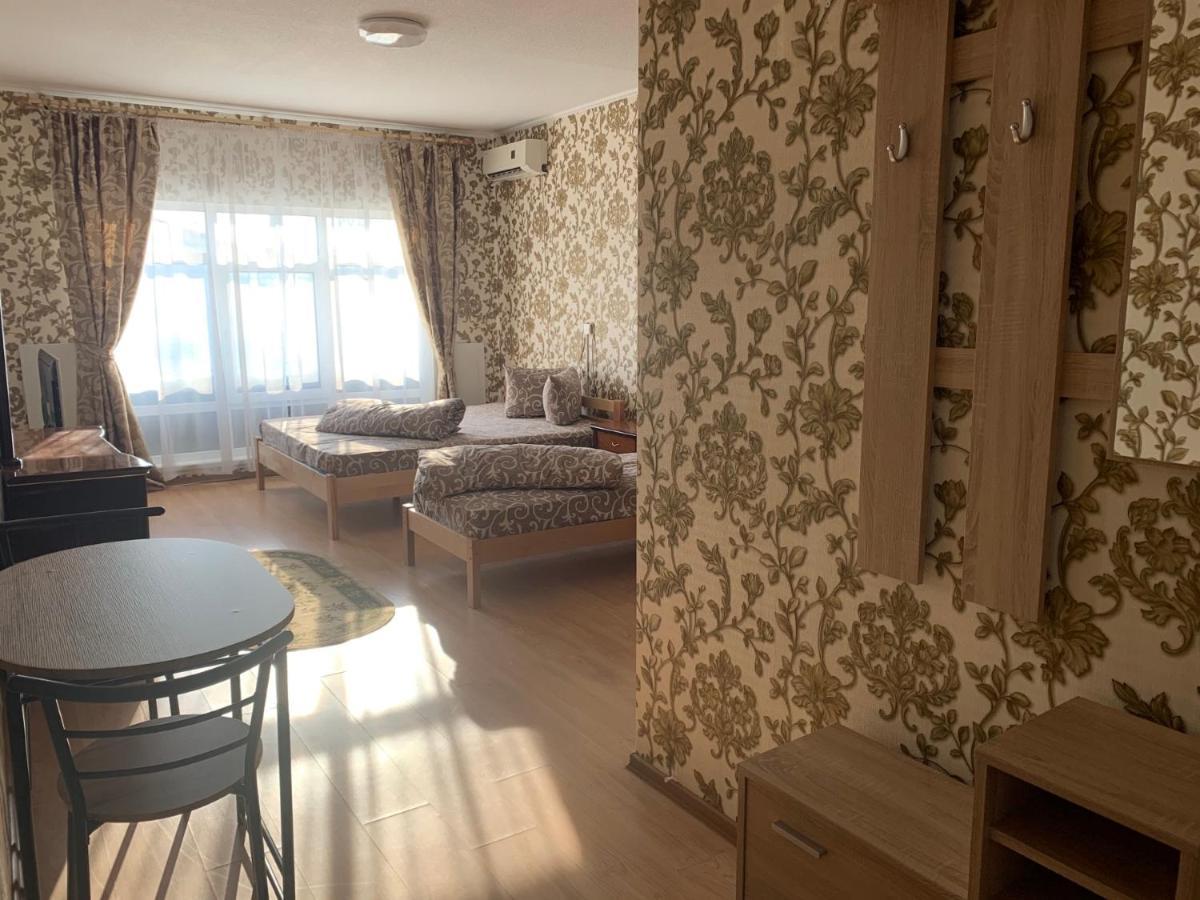 4 Seasons Hotel Boryspil Ngoại thất bức ảnh